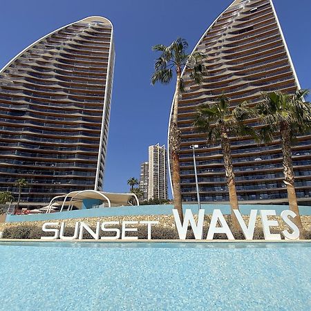 Lujoso Apartament Con Impresionantes Vistas Al Mar Benidorm Eksteriør billede