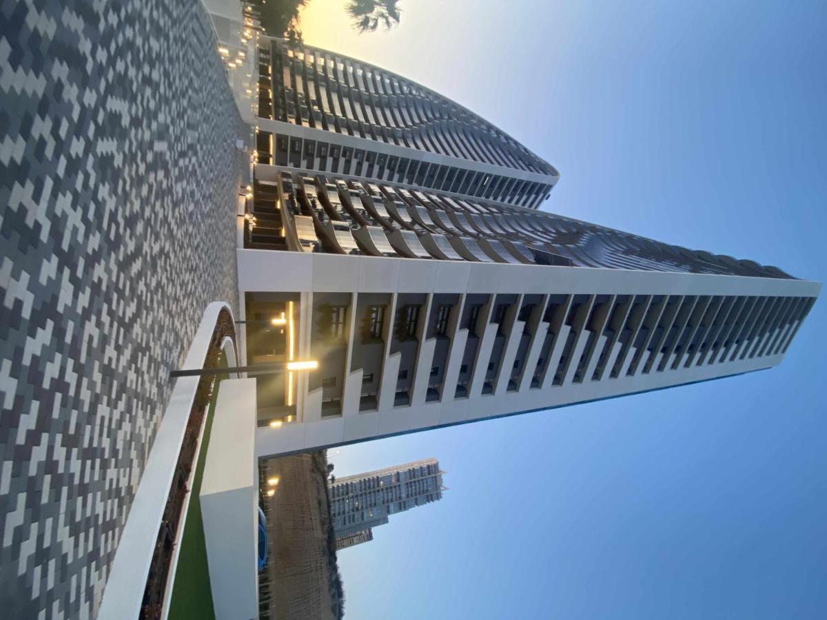 Lujoso Apartament Con Impresionantes Vistas Al Mar Benidorm Eksteriør billede