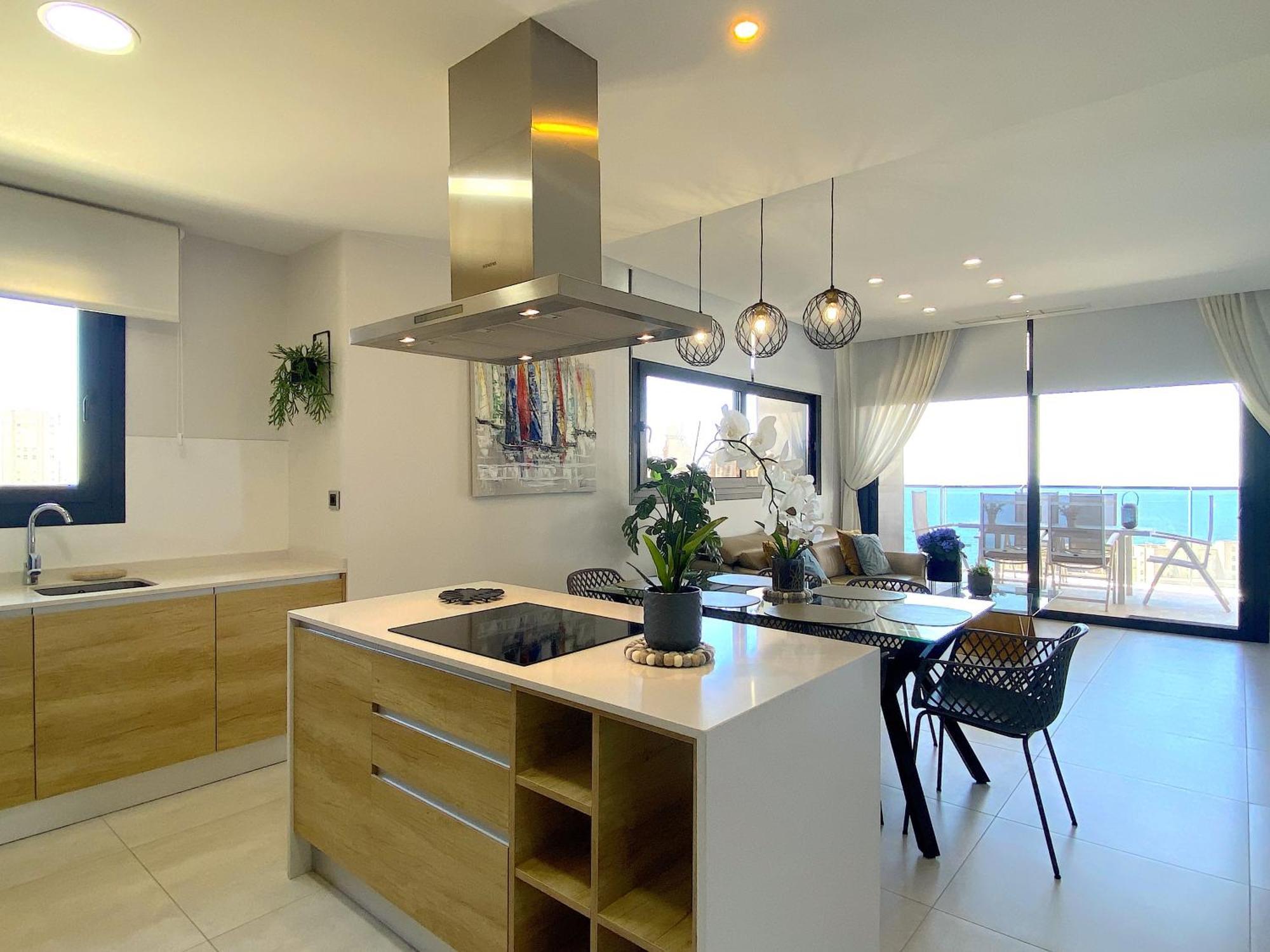 Lujoso Apartament Con Impresionantes Vistas Al Mar Benidorm Eksteriør billede