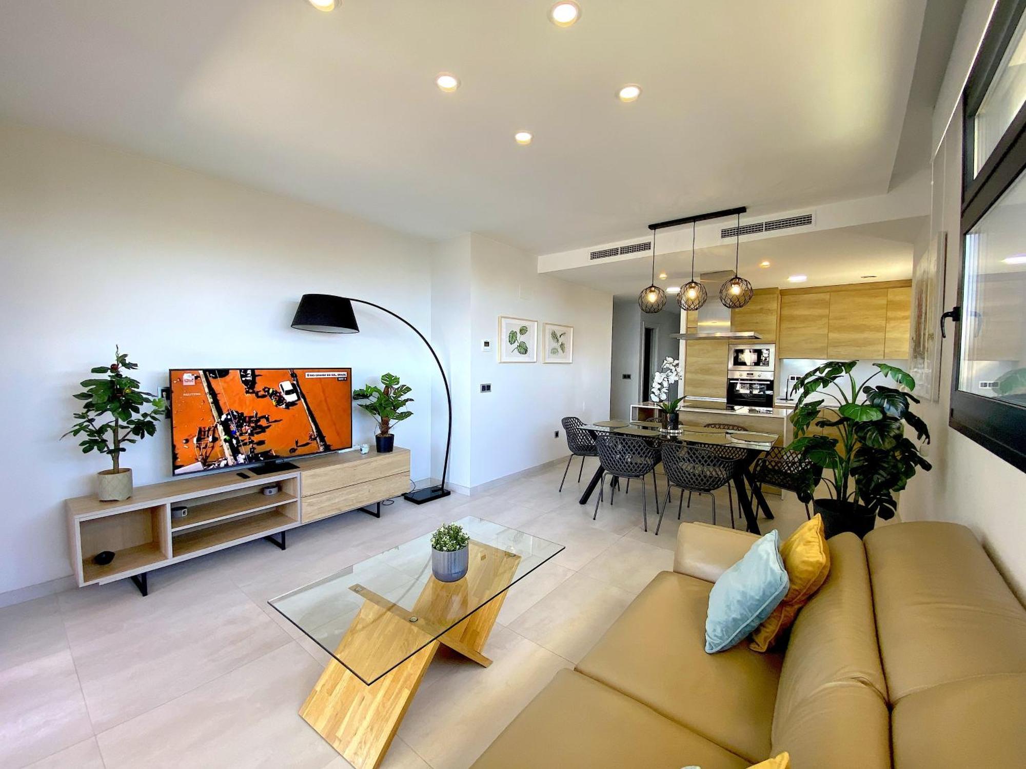 Lujoso Apartament Con Impresionantes Vistas Al Mar Benidorm Eksteriør billede