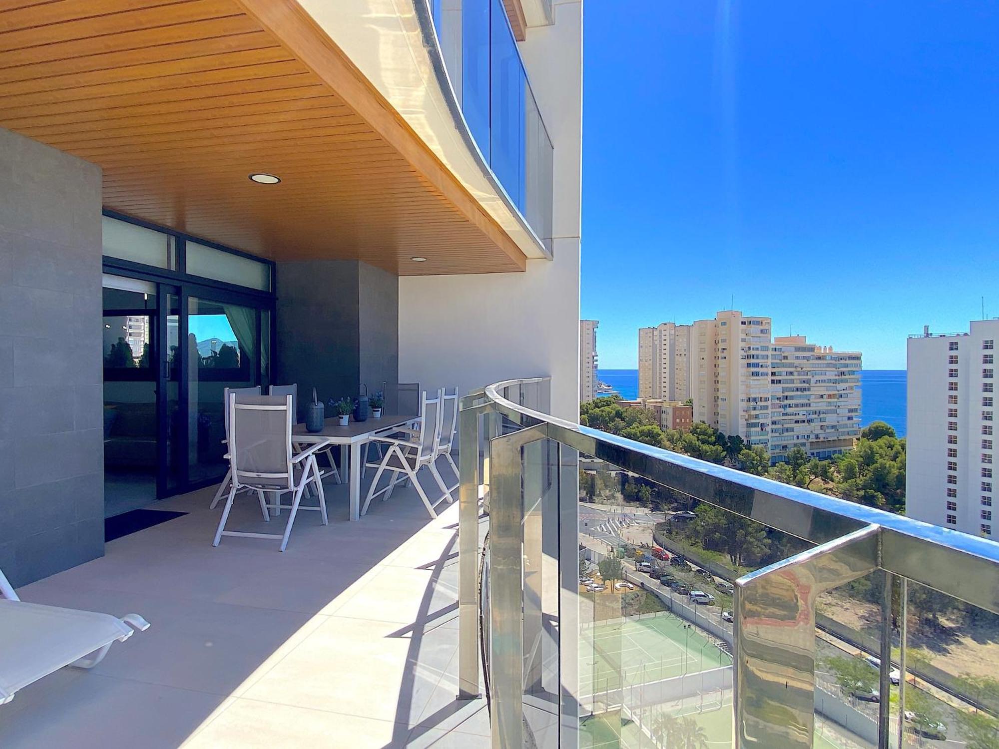 Lujoso Apartament Con Impresionantes Vistas Al Mar Benidorm Eksteriør billede