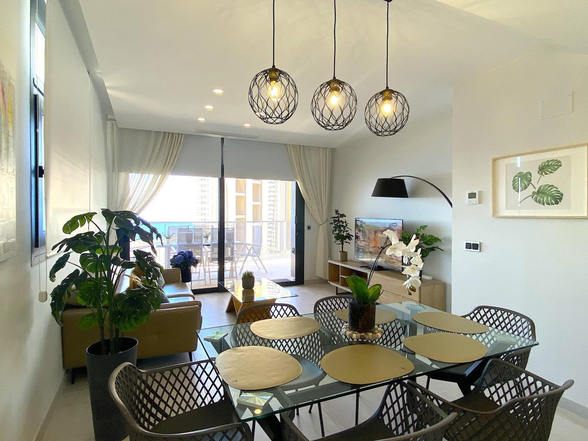 Lujoso Apartament Con Impresionantes Vistas Al Mar Benidorm Eksteriør billede